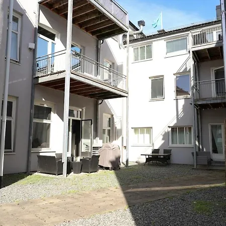 Exclusive With Private Balcony In 아파트 *